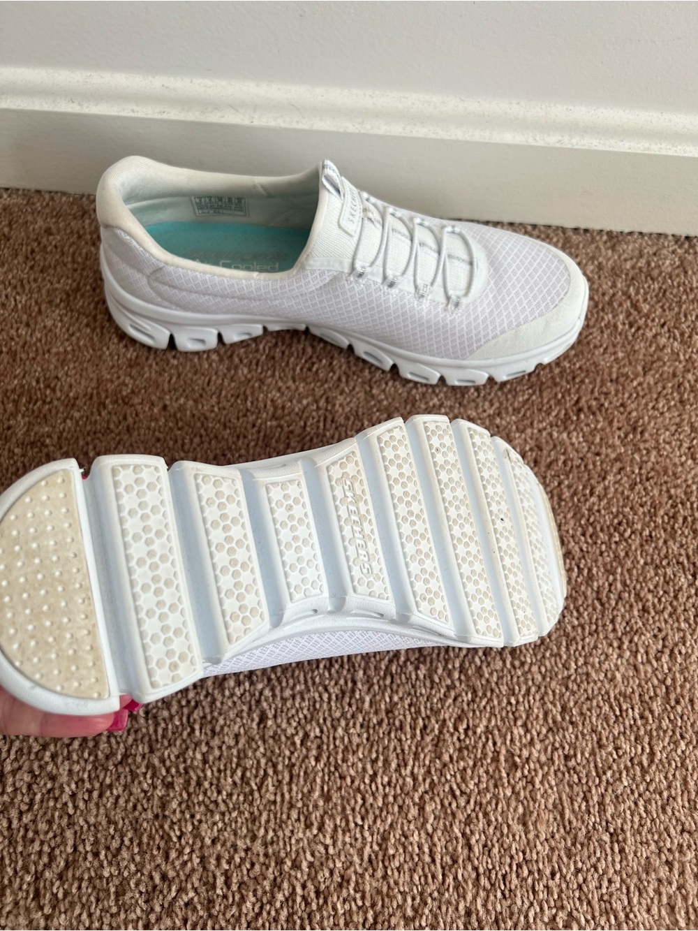Skechers Women’s White Glide-Step Slip-On Sneaker 9 - Picture 8 of 9